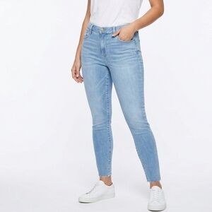 NWOT FRAME Le High Skinny Jeans Europa LightWash RawHem Stretch /93% COTTONSZ-29